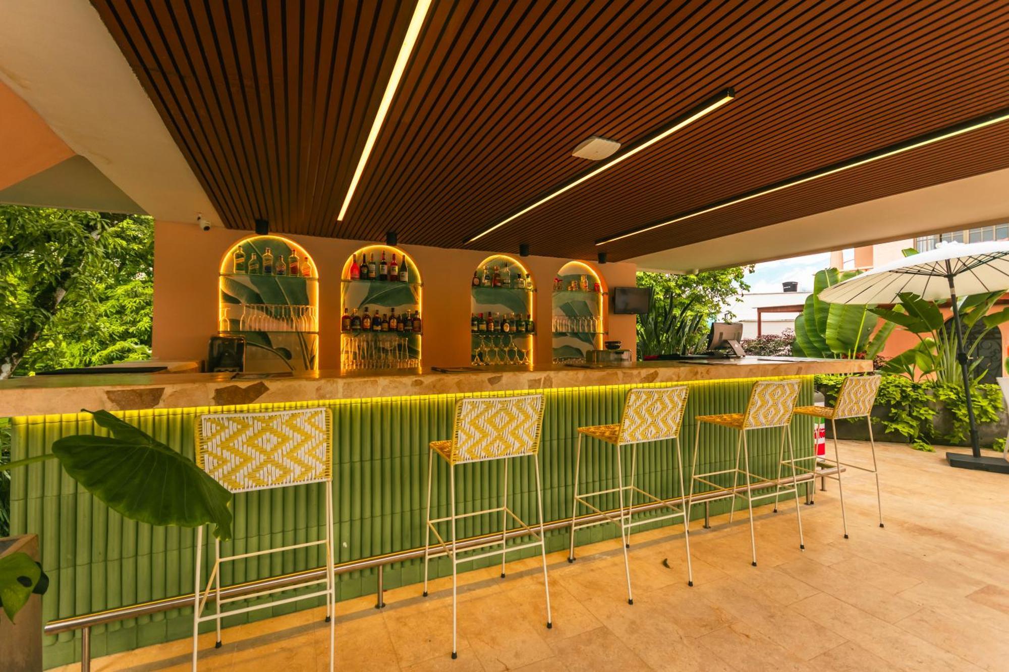 Del Tropico Hotel Sopetran Exteriér fotografie