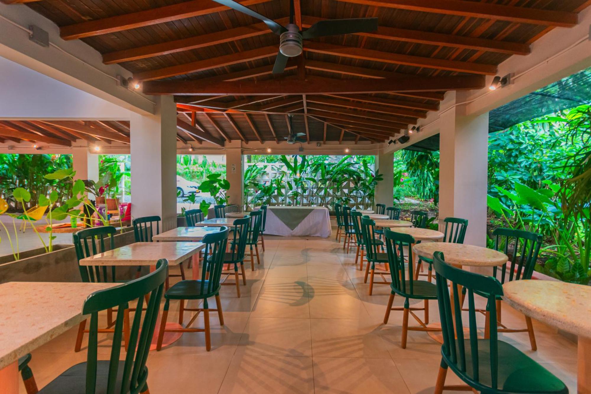 Del Tropico Hotel Sopetran Exteriér fotografie