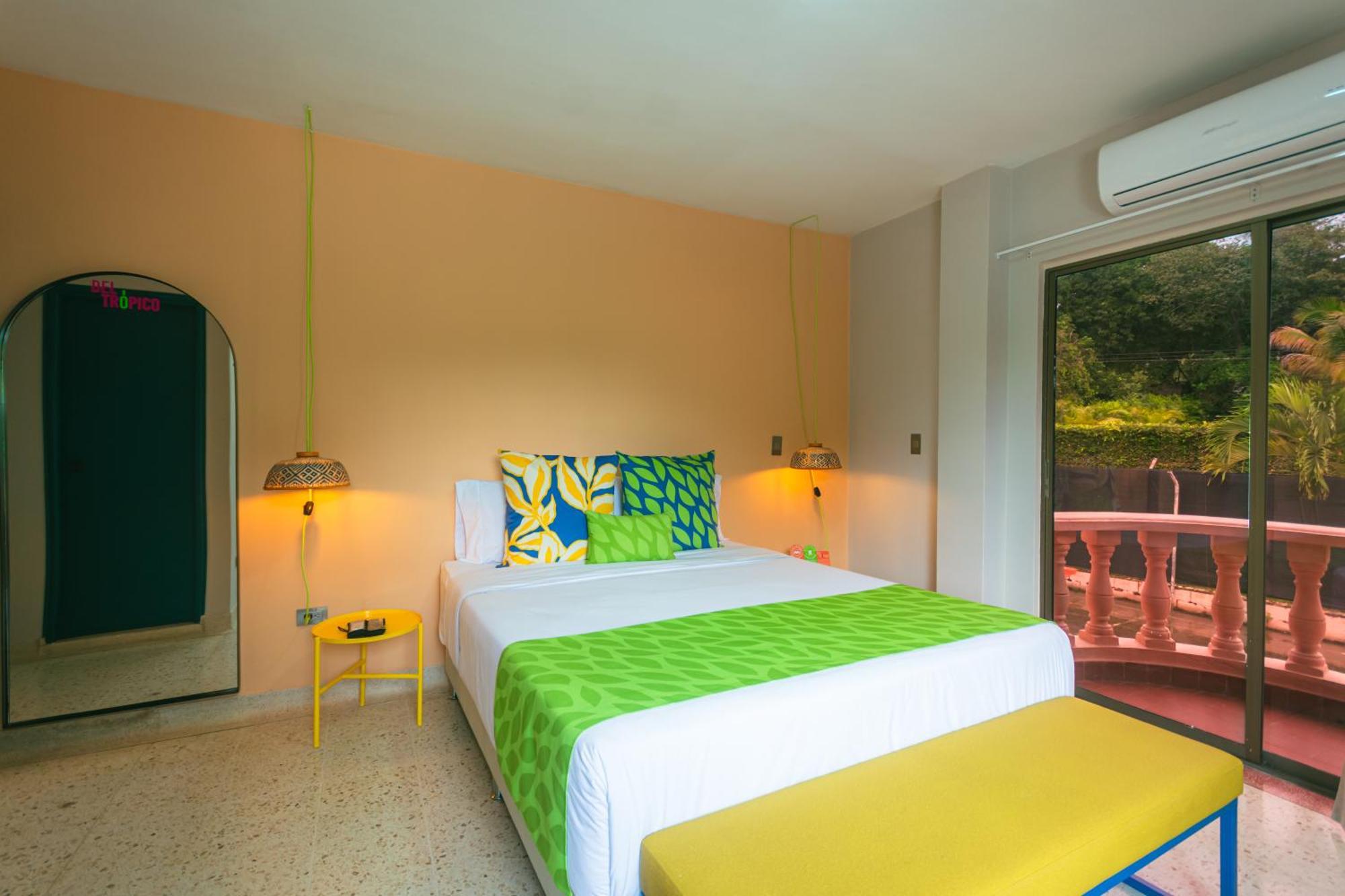 Del Tropico Hotel Sopetran Pokoj fotografie