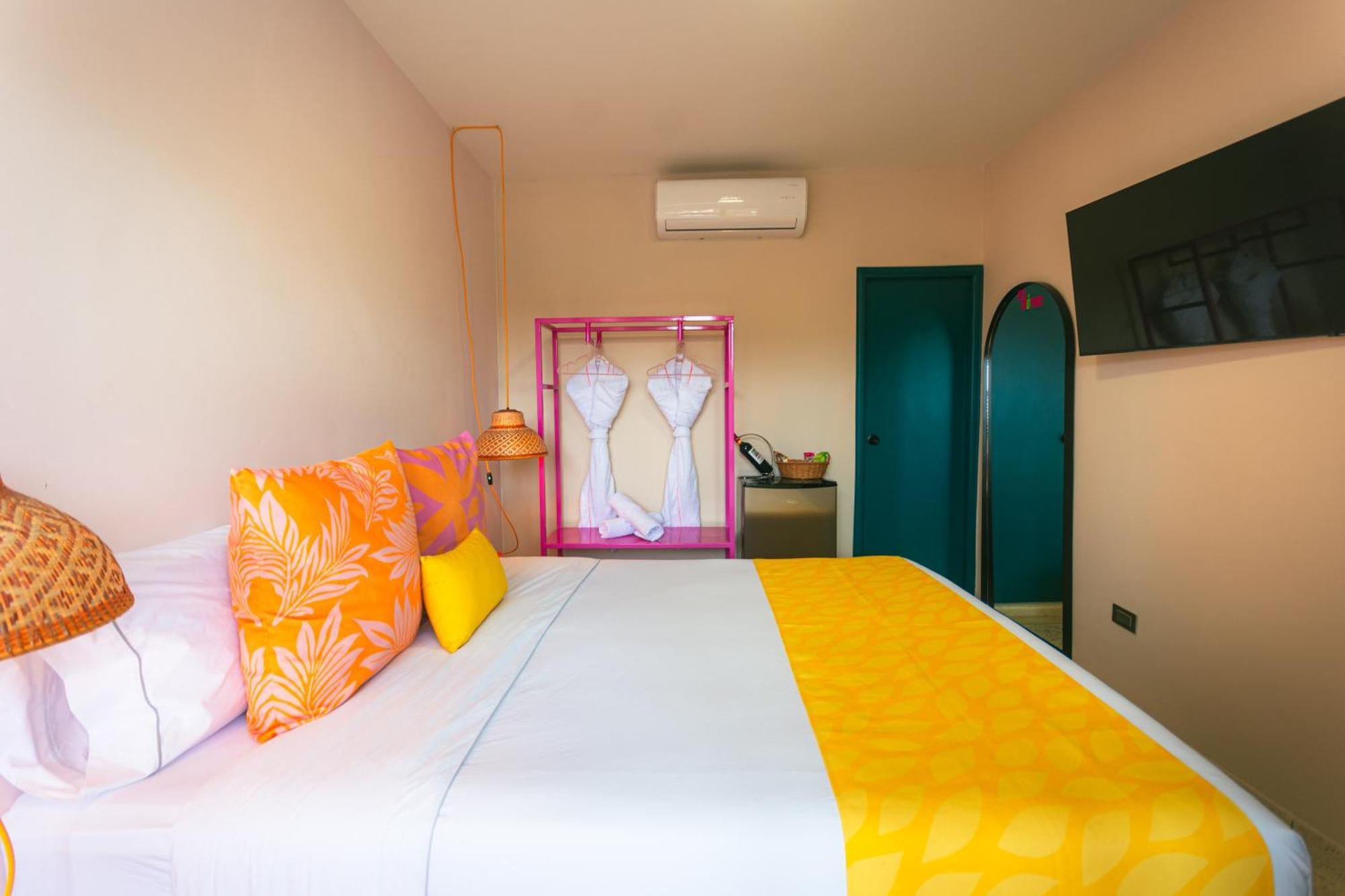 Del Tropico Hotel Sopetran Pokoj fotografie