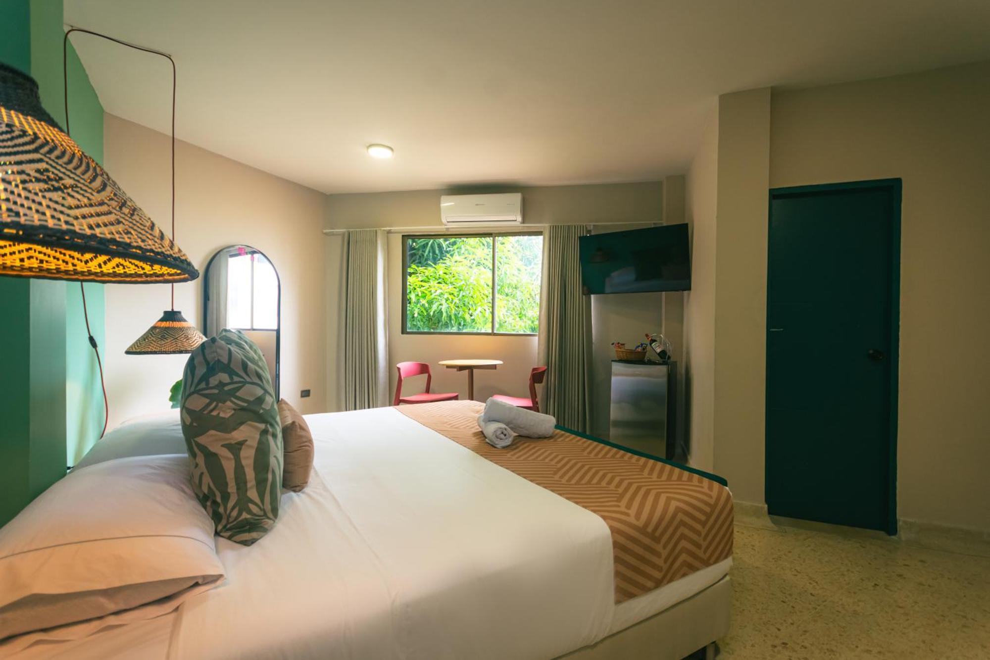 Del Tropico Hotel Sopetran Pokoj fotografie